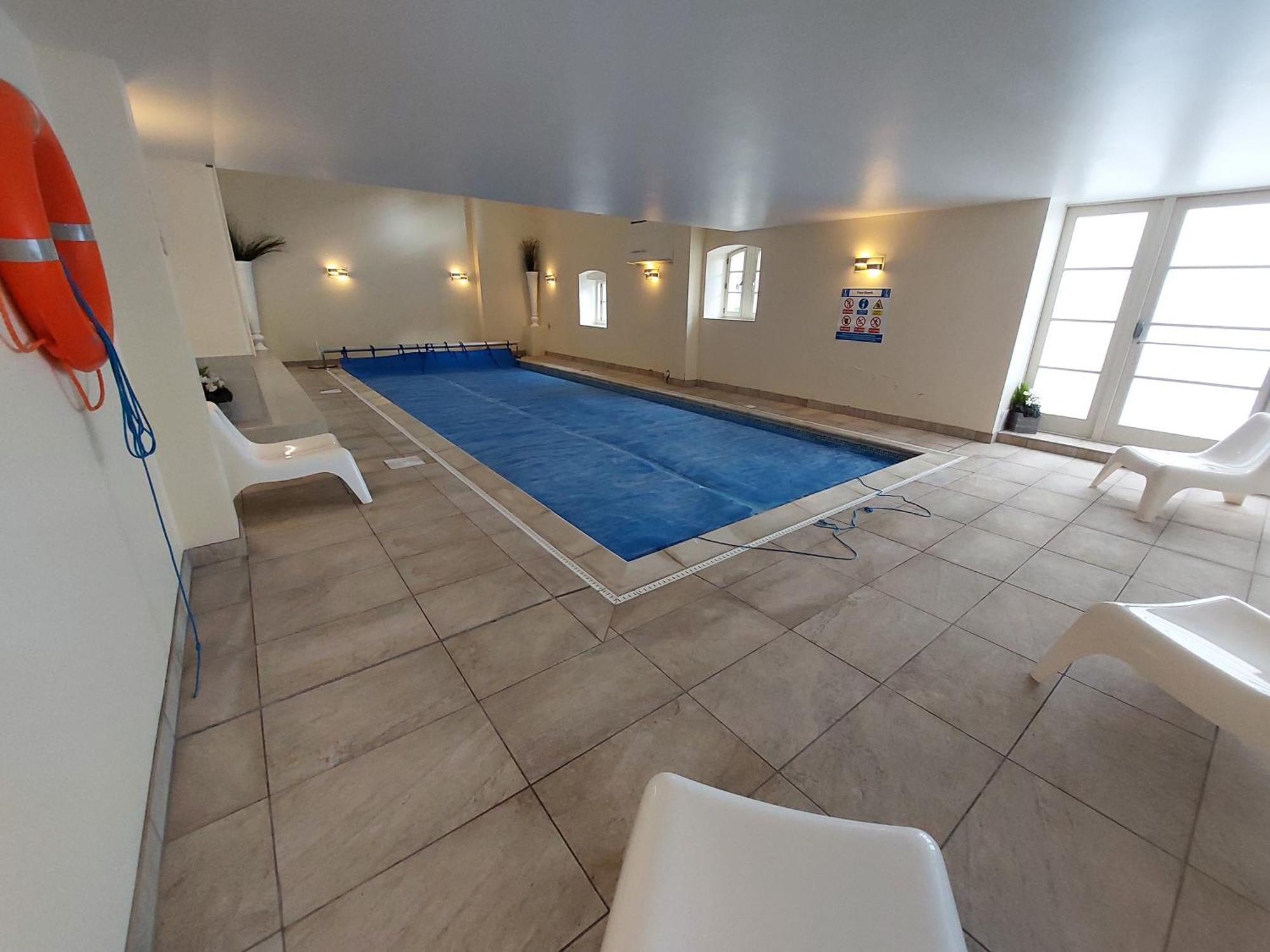 Old Brewery Home With Pool And Gym Access Oakhill Exteriér fotografie